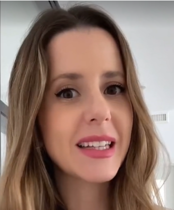 Carolina R.